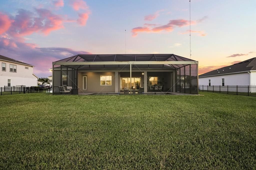 For Sale: $949,900 (4 beds, 3 baths, 3040 Square Feet)