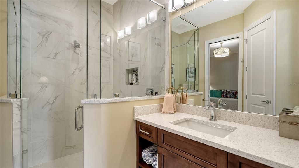 En Venta: $4,200,000 (4 camas, 4 baños, 3820 Pies cuadrados)