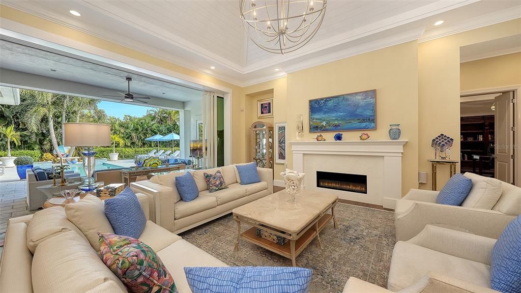 En Venta: $4,200,000 (4 camas, 4 baños, 3820 Pies cuadrados)