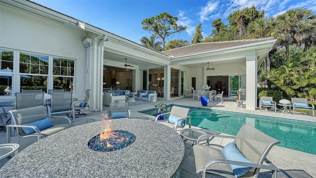 En Venta: $4,200,000 (4 camas, 4 baños, 3820 Pies cuadrados)