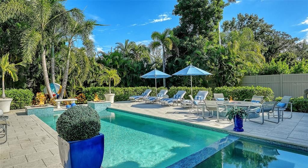 En Venta: $4,200,000 (4 camas, 4 baños, 3820 Pies cuadrados)