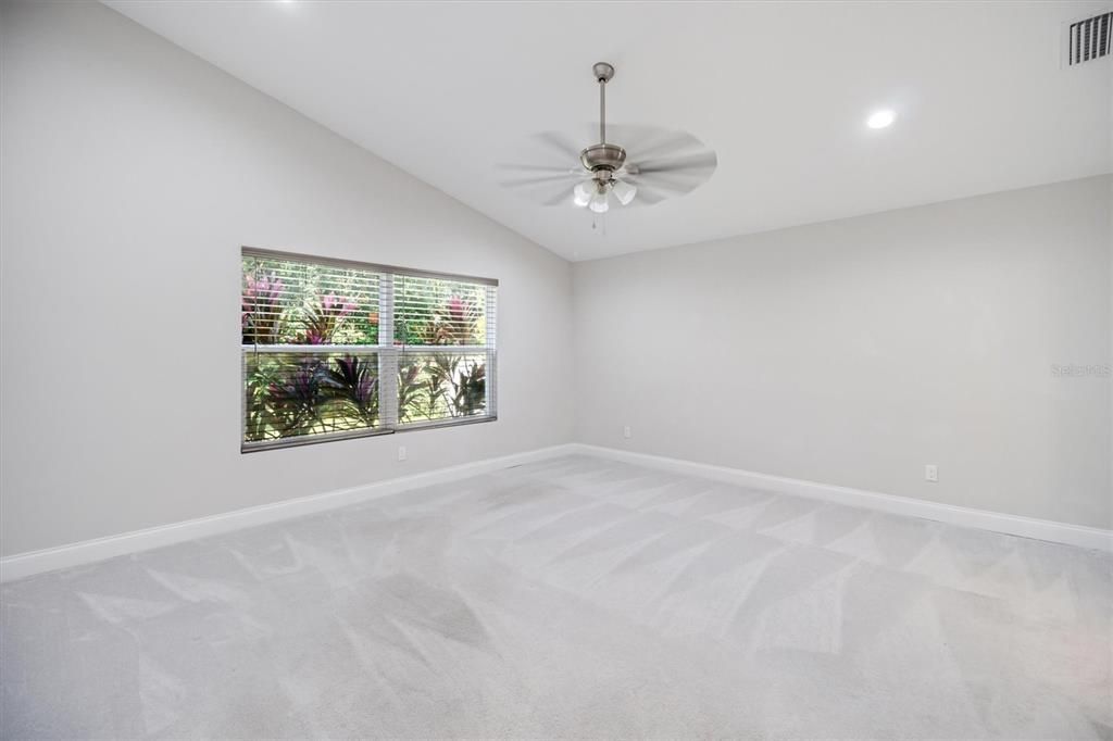 For Sale: $525,000 (3 beds, 2 baths, 1795 Square Feet)