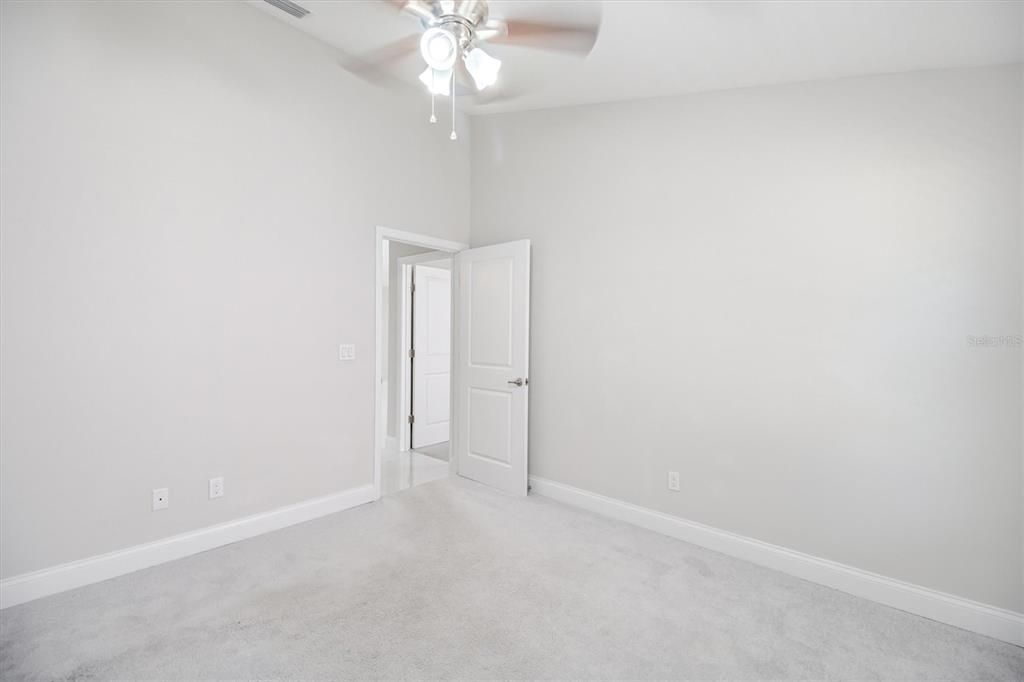 For Sale: $525,000 (3 beds, 2 baths, 1795 Square Feet)