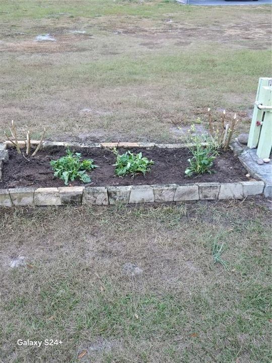 На продажу: $260,000 (3 спален, 2 ванн, 758 Квадратных фут)