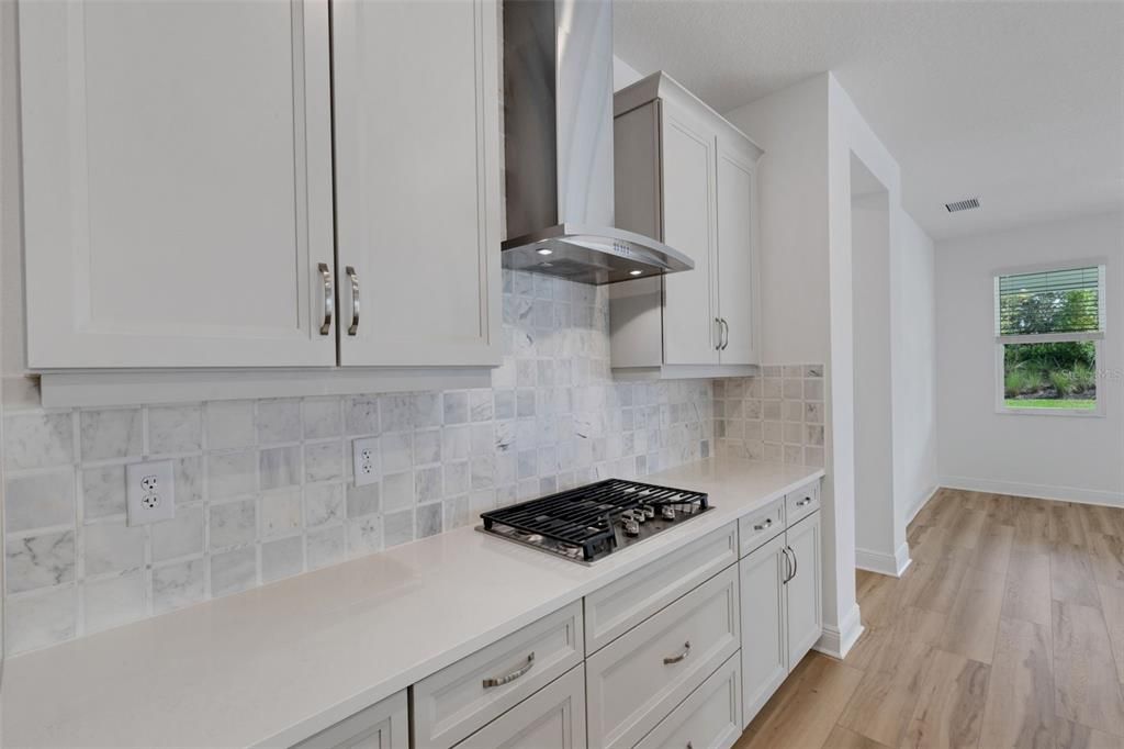 待售: $849,999 (4 贝兹, 3 浴室, 3661 平方英尺)