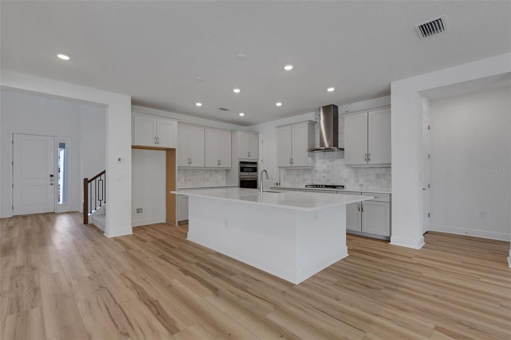 待售: $849,999 (4 贝兹, 3 浴室, 3661 平方英尺)