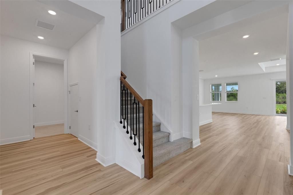 待售: $849,999 (4 贝兹, 3 浴室, 3661 平方英尺)