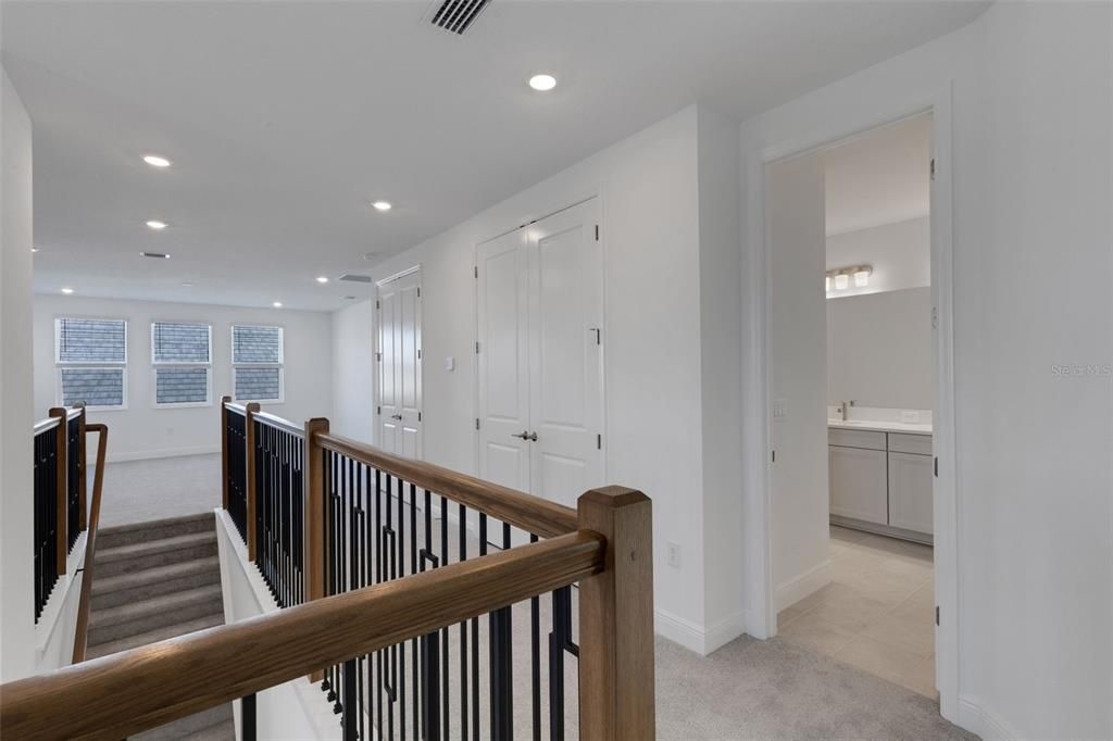 待售: $849,999 (4 贝兹, 3 浴室, 3661 平方英尺)