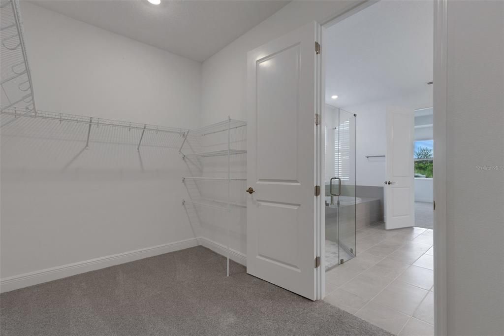 待售: $849,999 (4 贝兹, 3 浴室, 3661 平方英尺)