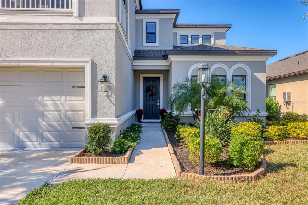 For Sale: $709,000 (5 beds, 4 baths, 3422 Square Feet)