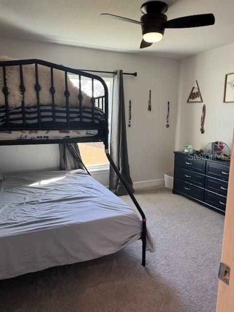 待售: $420,000 (4 贝兹, 2 浴室, 2330 平方英尺)