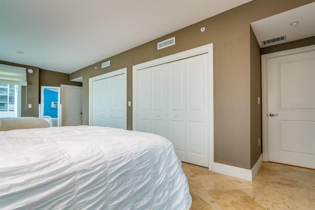 For Rent: $15,000 (4 beds, 4 baths, 4656 Square Feet)