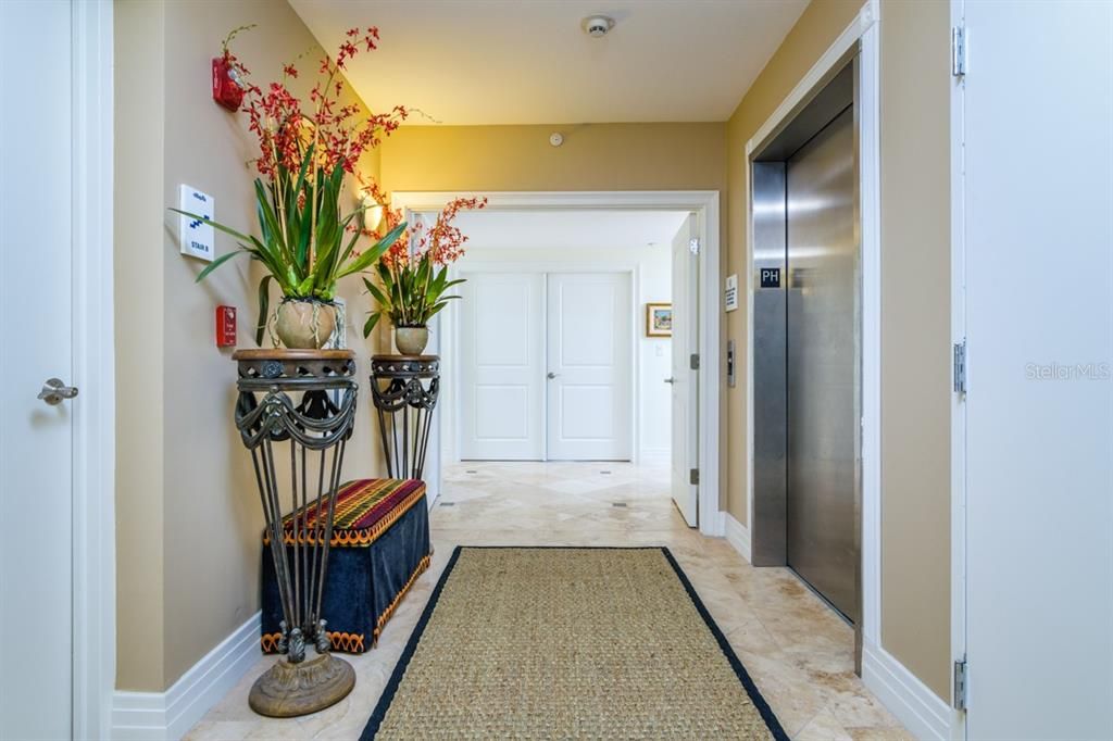 For Rent: $15,000 (4 beds, 4 baths, 4656 Square Feet)