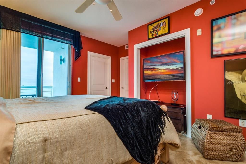 For Rent: $15,000 (4 beds, 4 baths, 4656 Square Feet)