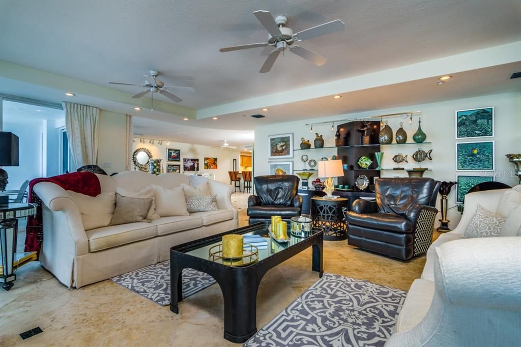 For Rent: $15,000 (4 beds, 4 baths, 4656 Square Feet)