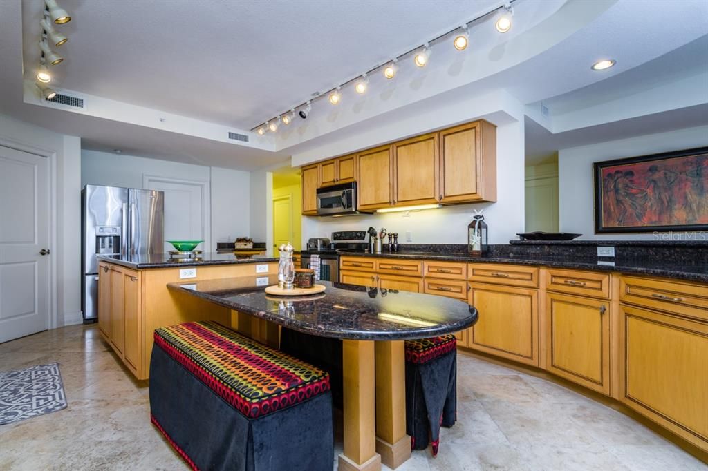 For Rent: $15,000 (4 beds, 4 baths, 4656 Square Feet)