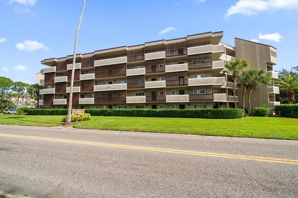 En Venta: $142,000 (2 camas, 1 baños, 865 Pies cuadrados)