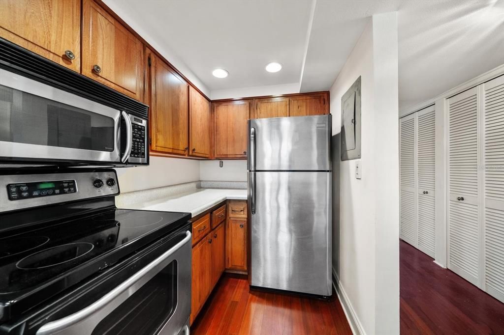 En Venta: $142,000 (2 camas, 1 baños, 865 Pies cuadrados)