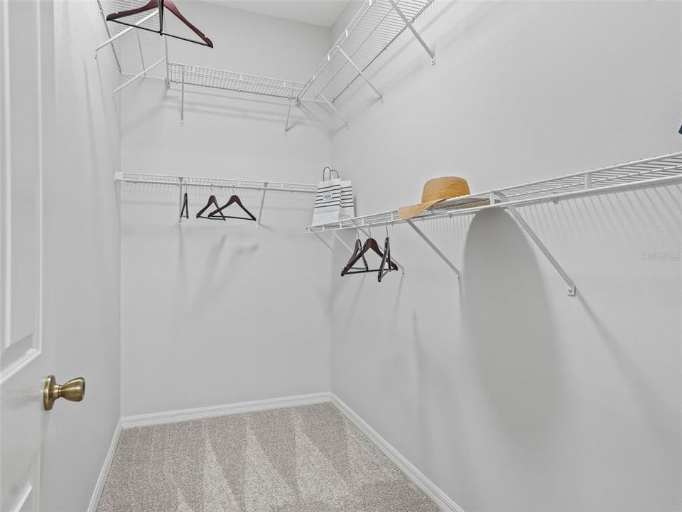 For Sale: $379,900 (3 beds, 2 baths, 1855 Square Feet)