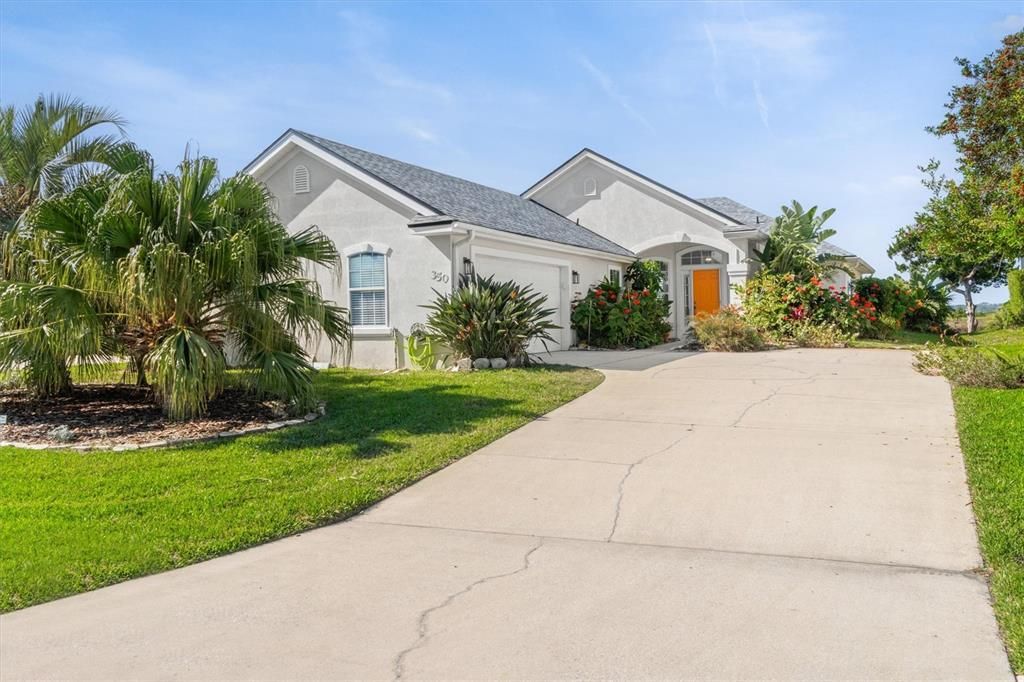 Active With Contract: $769,000 (3 beds, 2 baths, 1596 Square Feet)