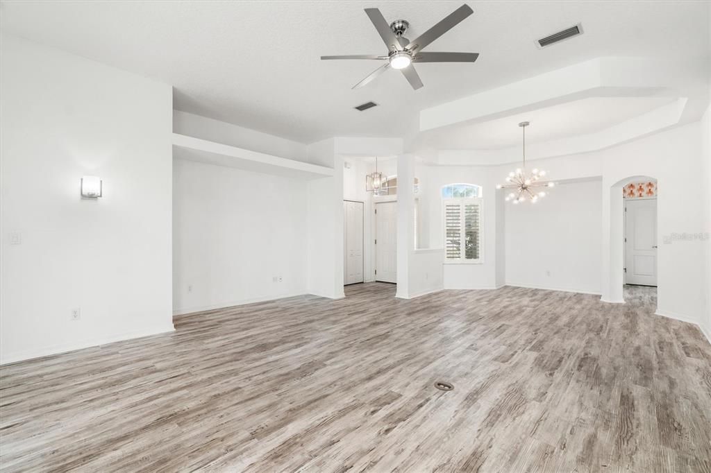 Active With Contract: $769,000 (3 beds, 2 baths, 1596 Square Feet)