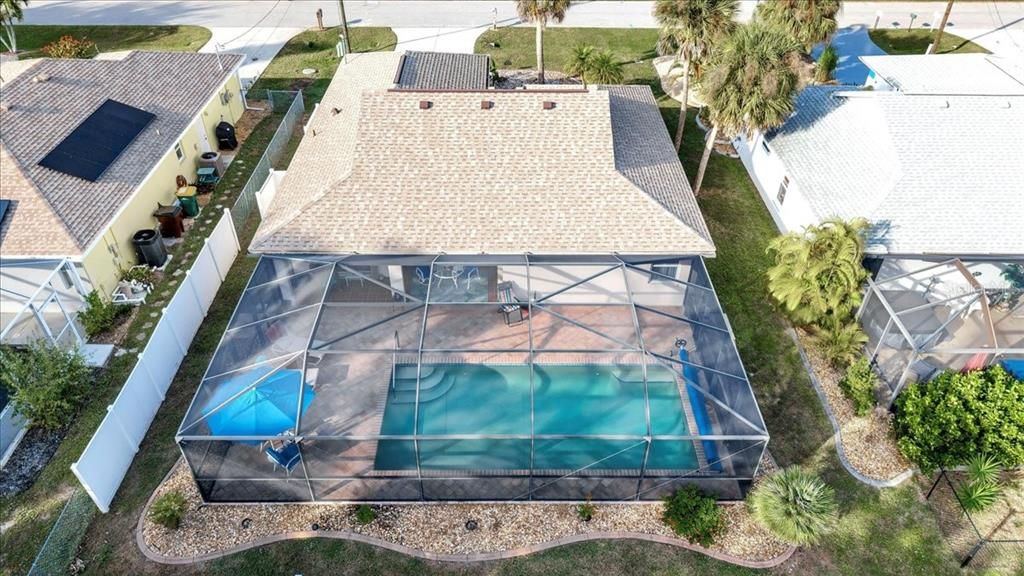 Active With Contract: $324,900 (3 beds, 2 baths, 1354 Square Feet)