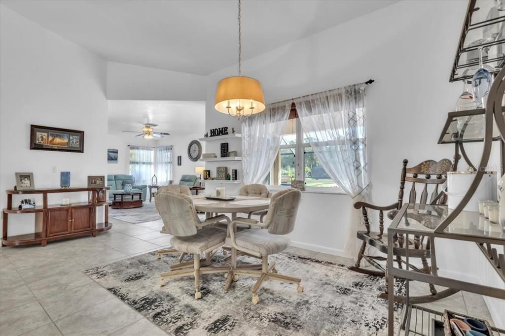 Active With Contract: $324,900 (3 beds, 2 baths, 1354 Square Feet)