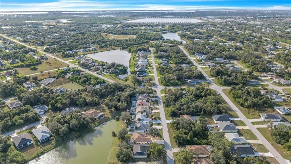 Active With Contract: $324,900 (3 beds, 2 baths, 1354 Square Feet)