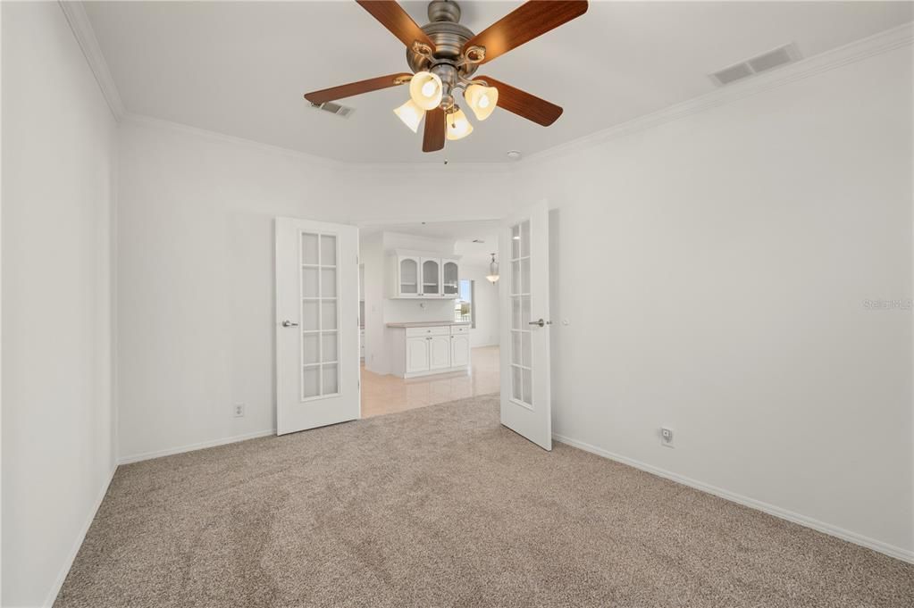 For Sale: $322,500 (2 beds, 2 baths, 1620 Square Feet)