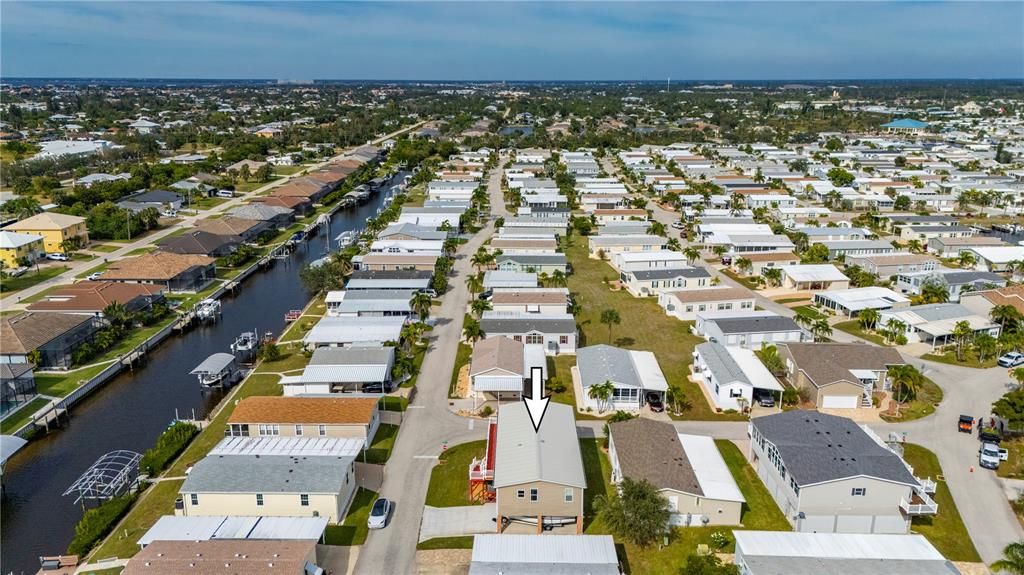 For Sale: $322,500 (2 beds, 2 baths, 1620 Square Feet)