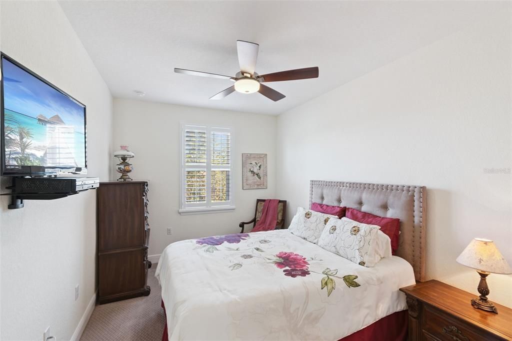 Active With Contract: $525,000 (4 beds, 3 baths, 2136 Square Feet)