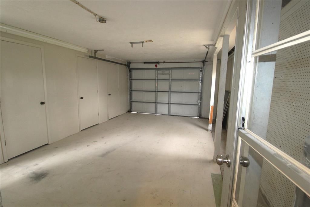 For Rent: $3,500 (3 beds, 2 baths, 1608 Square Feet)