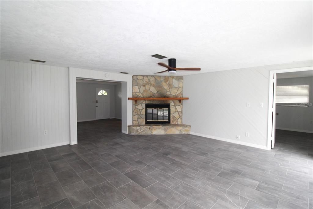 For Rent: $3,500 (3 beds, 2 baths, 1608 Square Feet)