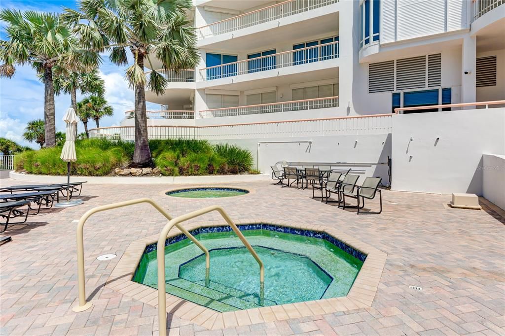 На продажу: $2,999,999 (3 спален, 3 ванн, 2780 Квадратных фут)