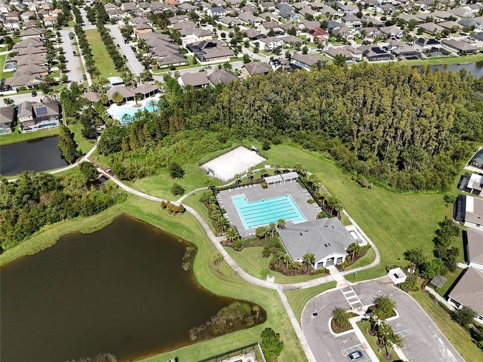 На продажу: $389,000 (3 спален, 2 ванн, 1690 Квадратных фут)