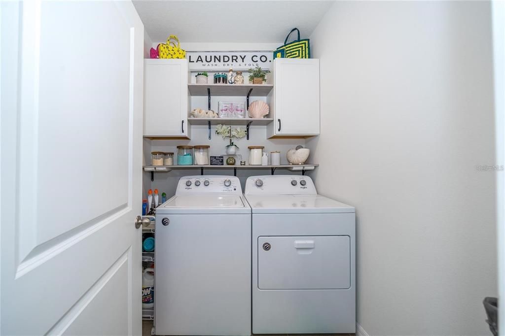 На продажу: $389,000 (3 спален, 2 ванн, 1690 Квадратных фут)