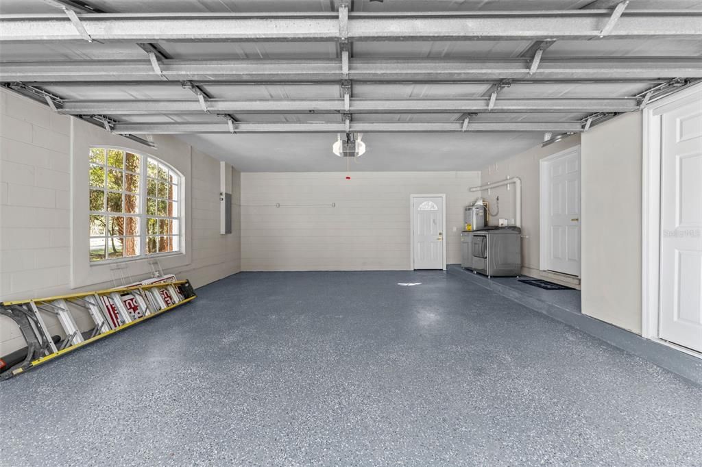 На продажу: $499,900 (3 спален, 2 ванн, 1684 Квадратных фут)