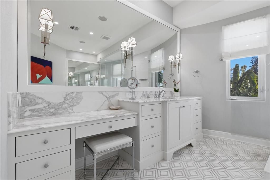 En Venta: $3,850,000 (5 camas, 3 baños, 5593 Pies cuadrados)