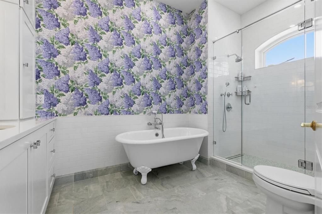 En Venta: $3,850,000 (5 camas, 3 baños, 5593 Pies cuadrados)