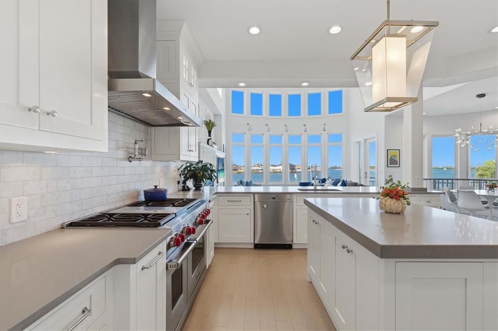 En Venta: $3,850,000 (5 camas, 3 baños, 5593 Pies cuadrados)