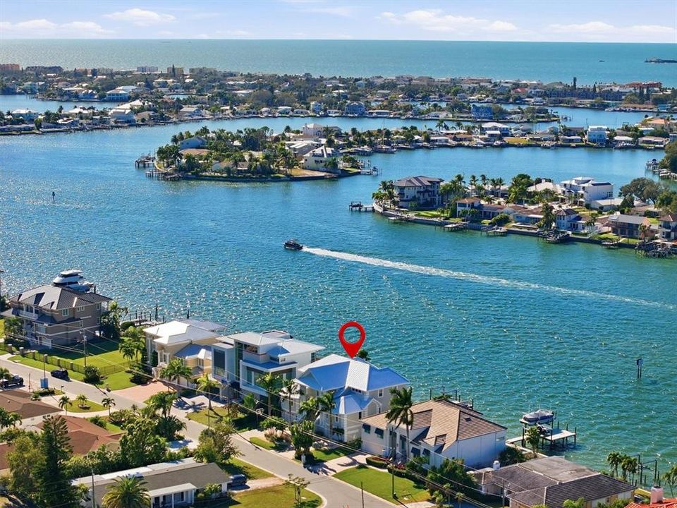 En Venta: $3,850,000 (5 camas, 3 baños, 5593 Pies cuadrados)