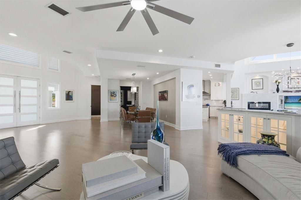 En Venta: $3,850,000 (5 camas, 3 baños, 5593 Pies cuadrados)