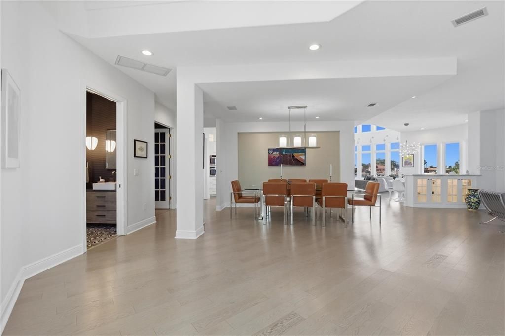 En Venta: $3,850,000 (5 camas, 3 baños, 5593 Pies cuadrados)