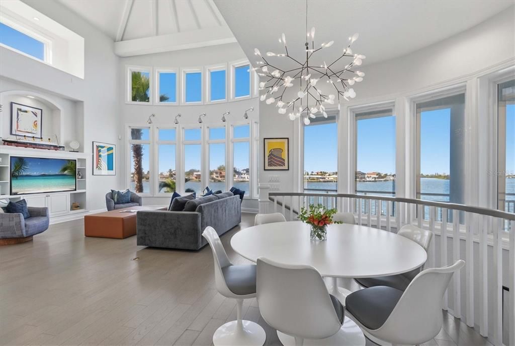 En Venta: $3,850,000 (5 camas, 3 baños, 5593 Pies cuadrados)