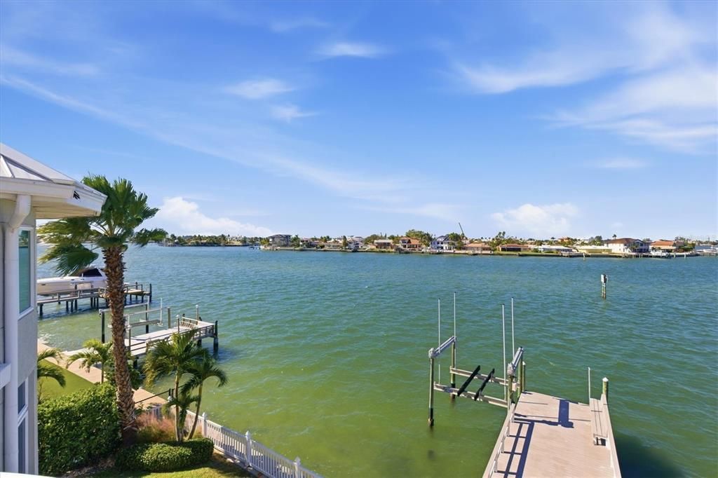 En Venta: $3,850,000 (5 camas, 3 baños, 5593 Pies cuadrados)