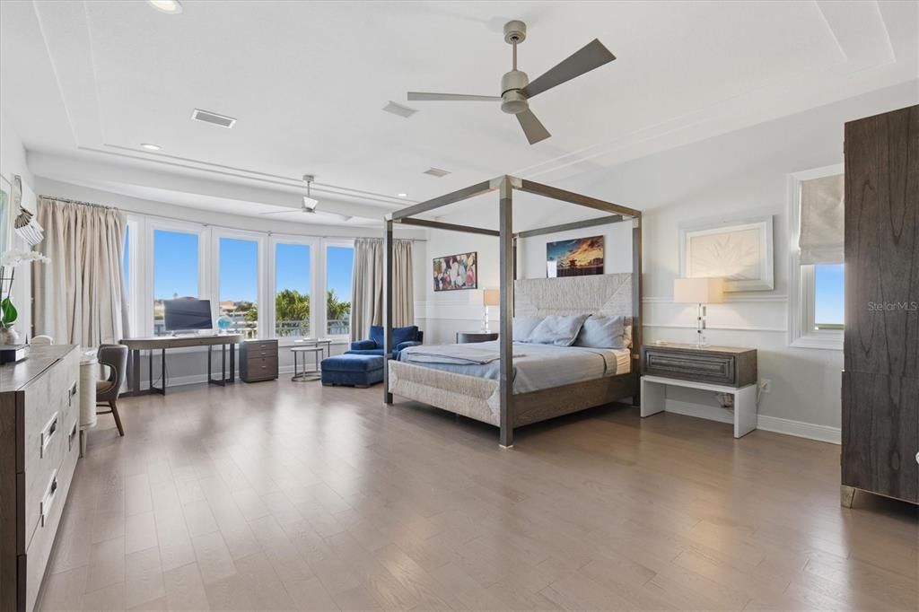 En Venta: $3,850,000 (5 camas, 3 baños, 5593 Pies cuadrados)