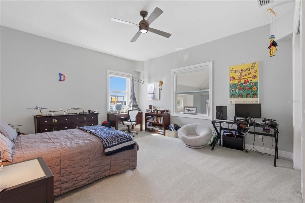 En Venta: $3,850,000 (5 camas, 3 baños, 5593 Pies cuadrados)