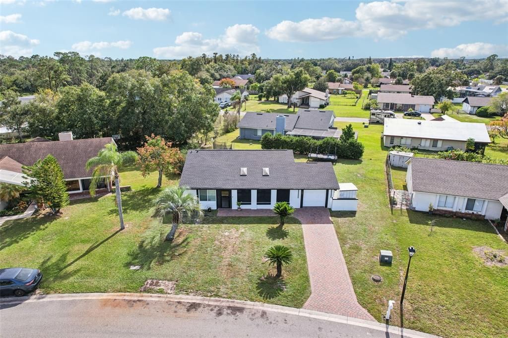 待售: $245,000 (2 贝兹, 1 浴室, 1270 平方英尺)