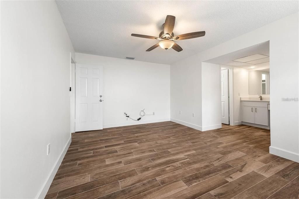 待售: $495,000 (3 贝兹, 2 浴室, 1700 平方英尺)