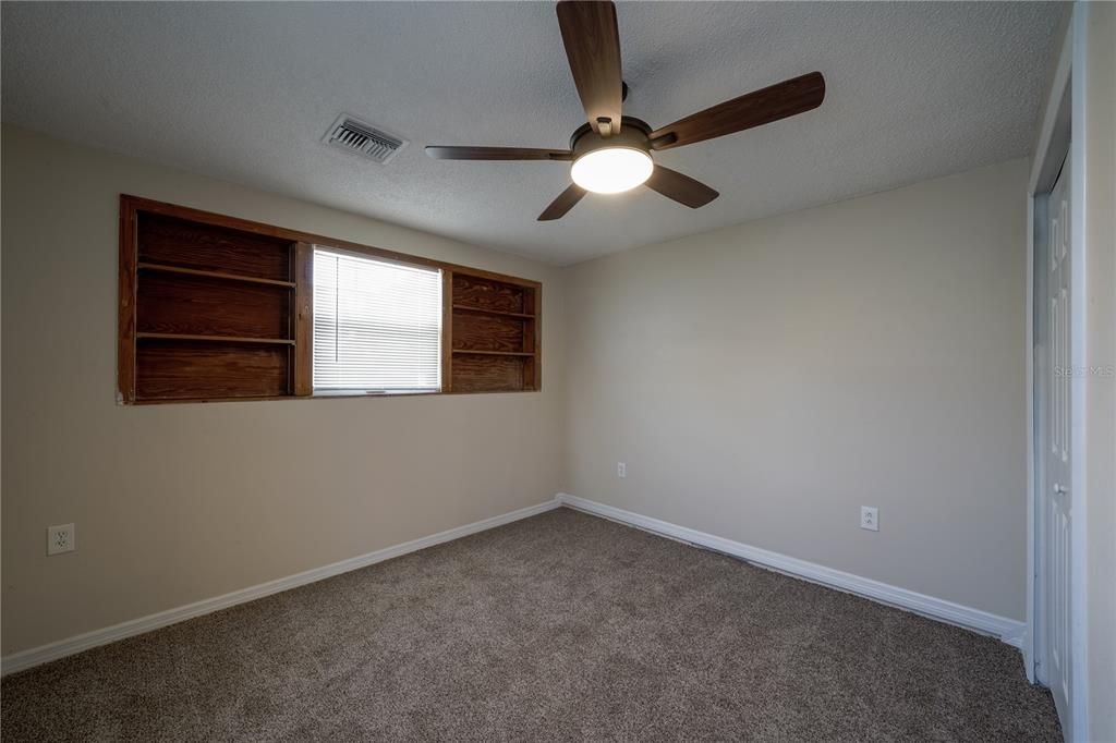 待售: $349,000 (3 贝兹, 2 浴室, 1284 平方英尺)